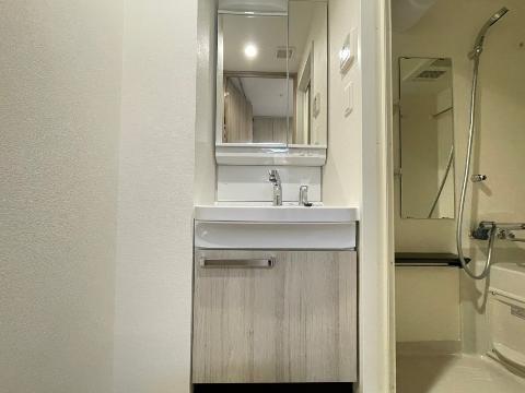 洗面設備　洗髪洗面化粧台