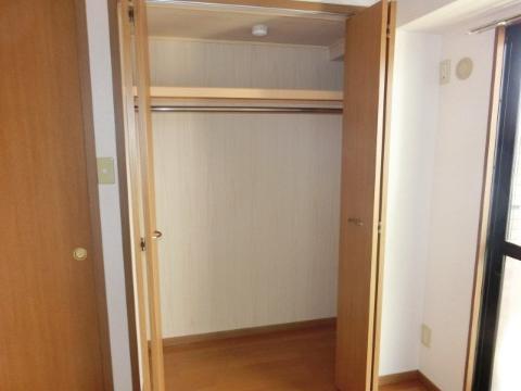 メゾン桜　収納　洋室ＣＬ（開）