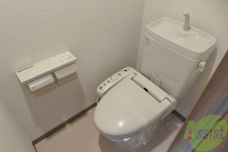 トイレ　トイレは落ち着きますよね。読書なんかいいですね。