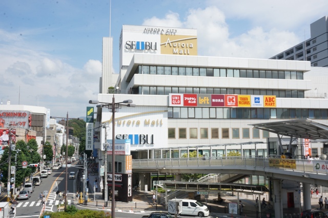 スーパー　関西スーパー高槻店（スーパー）まで225m
