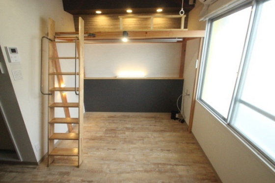 居室・リビング　※別部屋の写真です