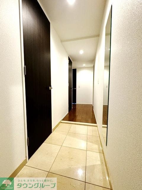 玄関　キッチン