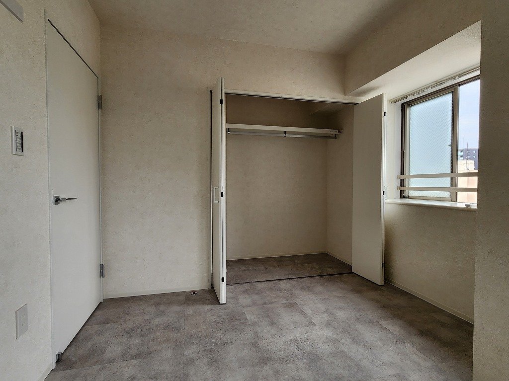 収納　寝室のクローゼット収納