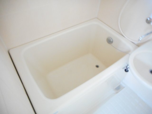 バス・シャワールーム　日々の暮らしに欠かせないお風呂です