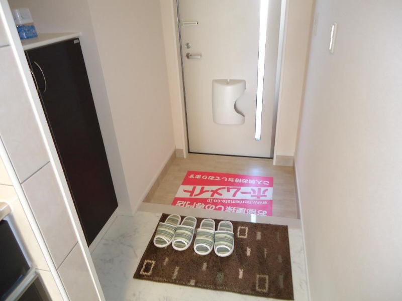 玄関　図面と現状に相違がある場合には現状を優先