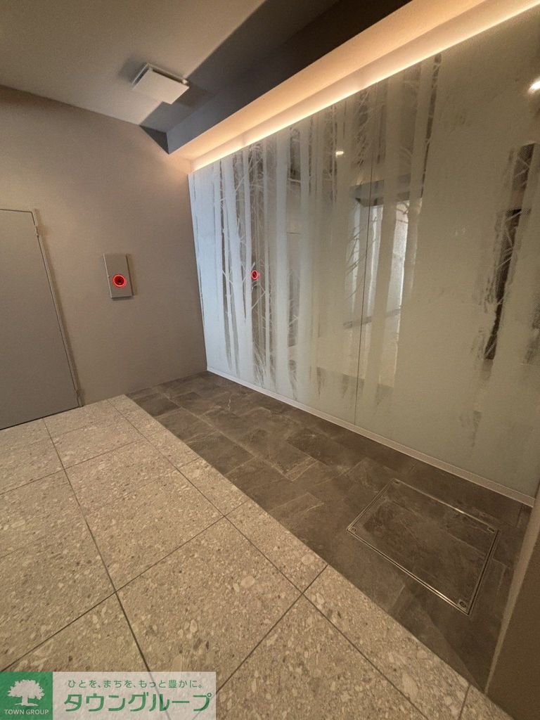 ロビー　エントランス