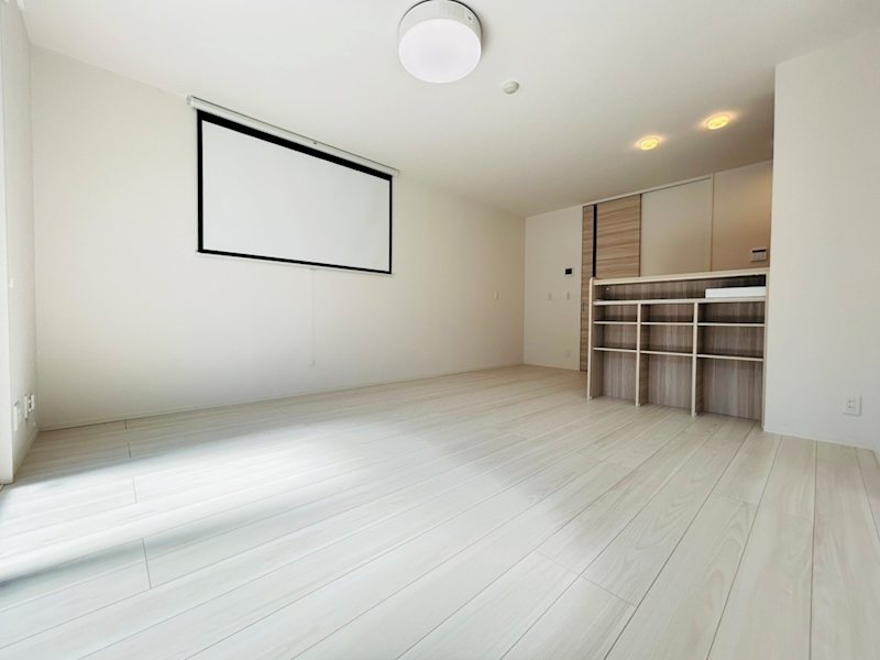 居室・リビング　同管理会社の類似物件の写真になります。