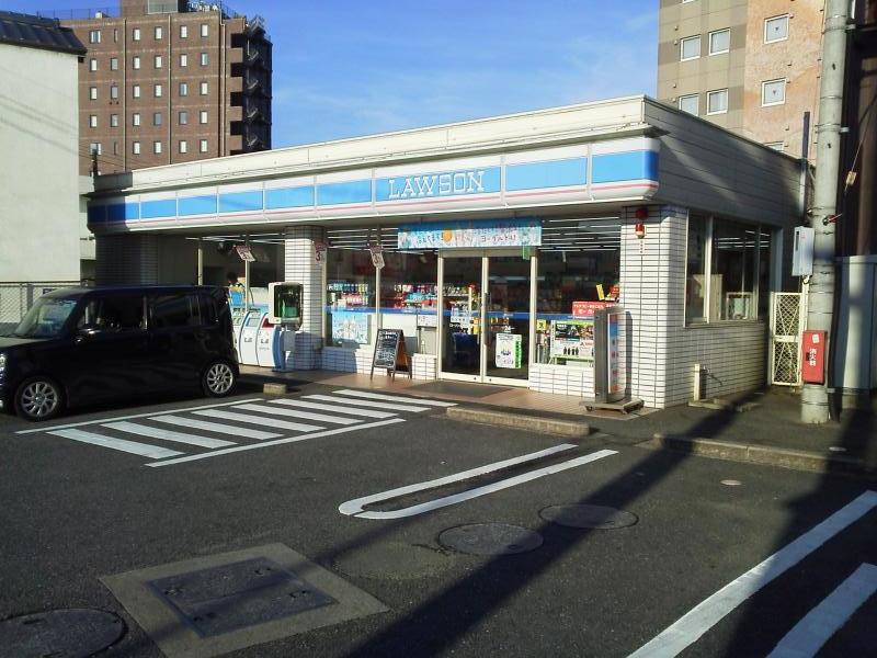 コンビニ　ローソン 鳥栖高校前店（コンビニ）まで585m