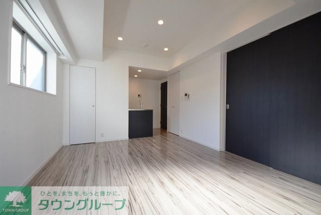 居室・リビング　★先行申込受付中★タウンハウジング目黒店へお問い合わせ下さ…