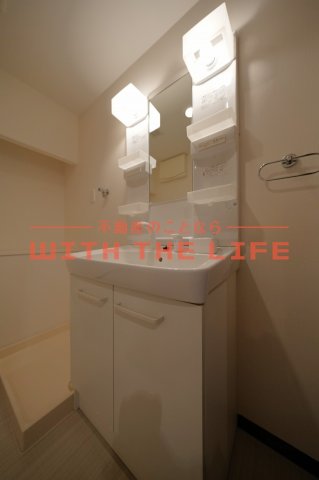 洗面設備　朝の身支度には欠かせない独立洗面化粧台