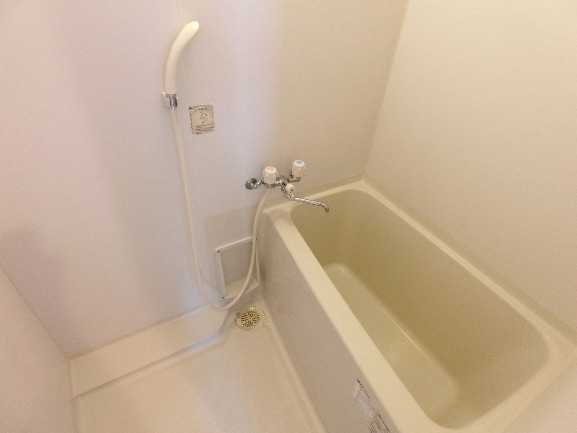 バス・シャワールーム　きれいなお風呂です