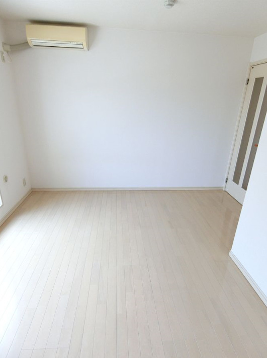 その他部屋・スペース　明るい色調の室内です