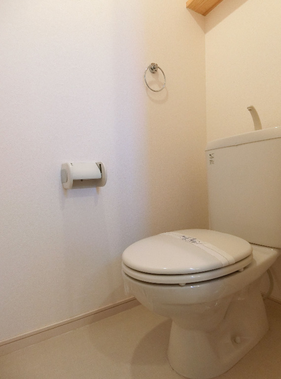 トイレ　トイレもきれいです