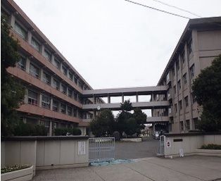 中学校　原川中学校（中学校）まで1400m