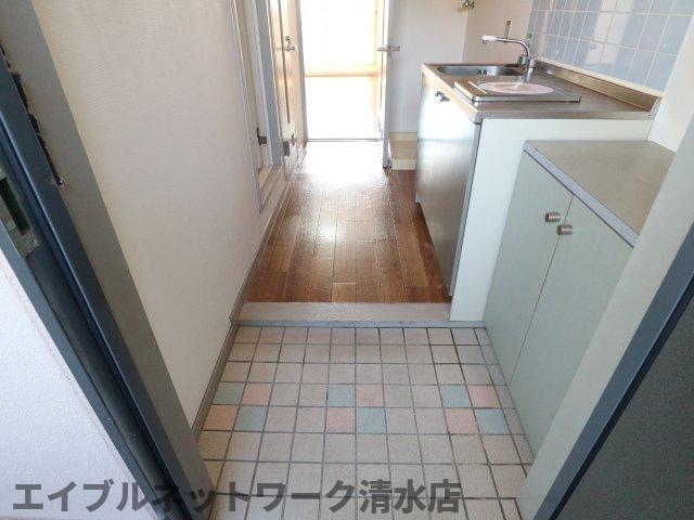 玄関　同物件同タイプ