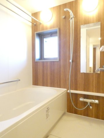 バス・シャワールーム　居住中のため別部屋参考