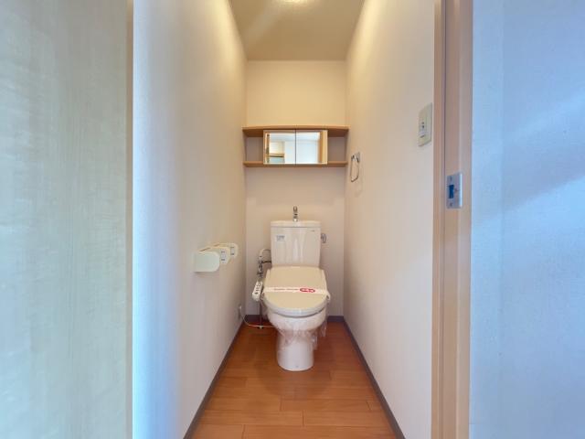トイレ　シャワー付トイレ
