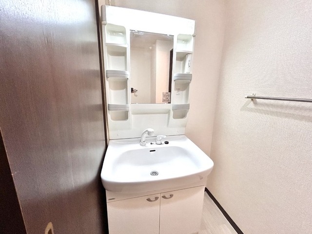 洗面設備　洗面所