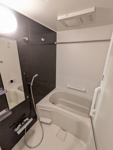 バス・シャワールーム　浴室