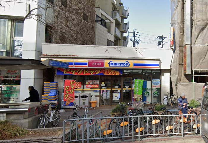 コンビニ　ミニストップ（コンビニ）まで308m