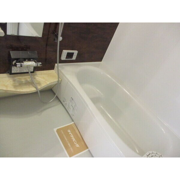 バス・シャワールーム　浴室