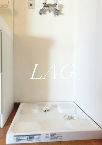 その他設備　室内洗濯機置場です。