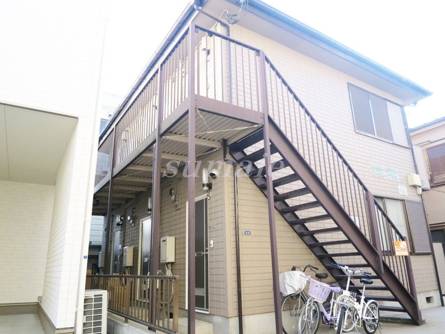 建物外観　建物正面になります