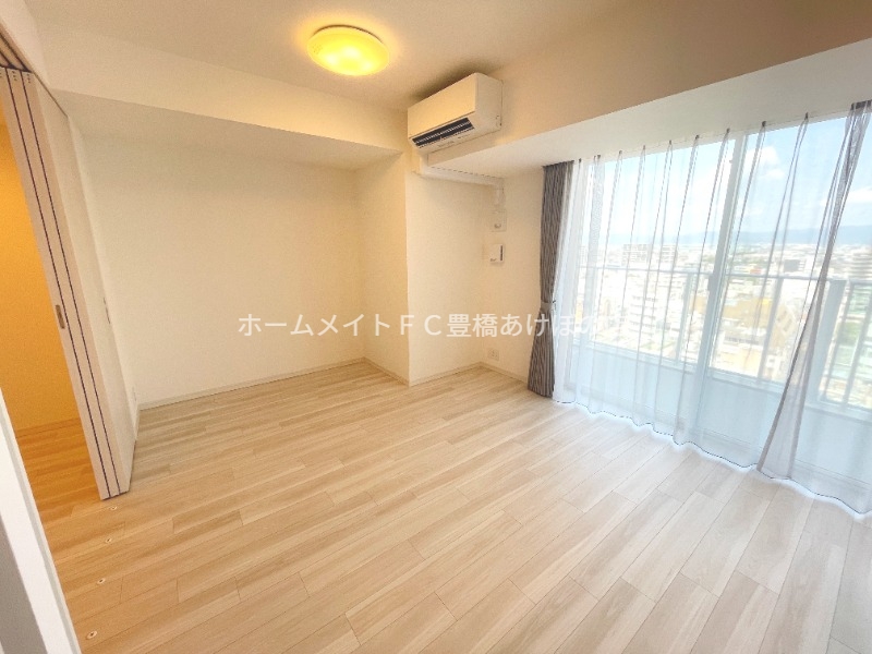 居室・リビング　同型別部屋写真