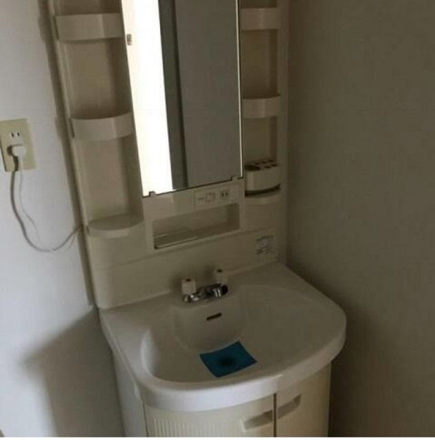 洗面設備　独立洗面台付