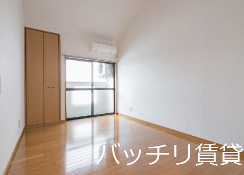 居室・リビング　画像は同型タイプの為、現状を優先致します。