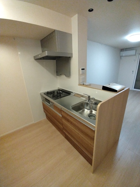 キッチン　居室の照明は設備ではありません。