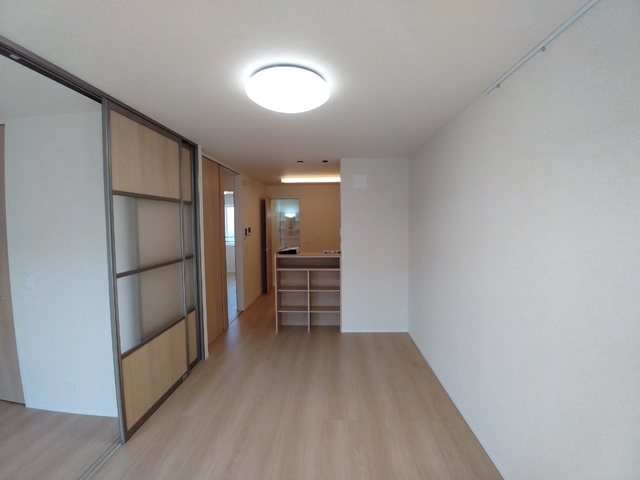 居室・リビング　居室の照明は設備ではありません。