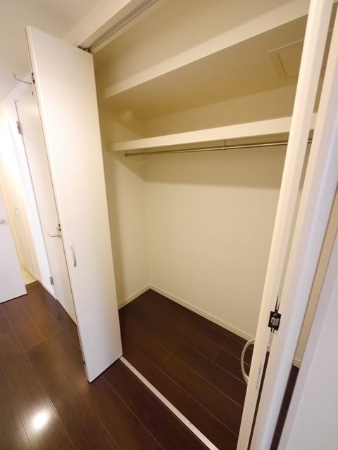 収納　★広いクローゼット付き★