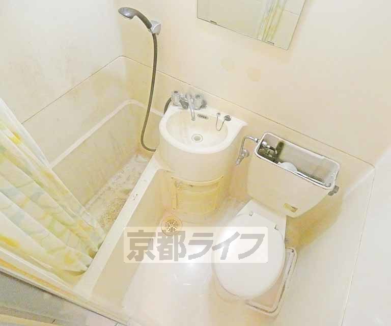 バス・シャワールーム　浴室です。