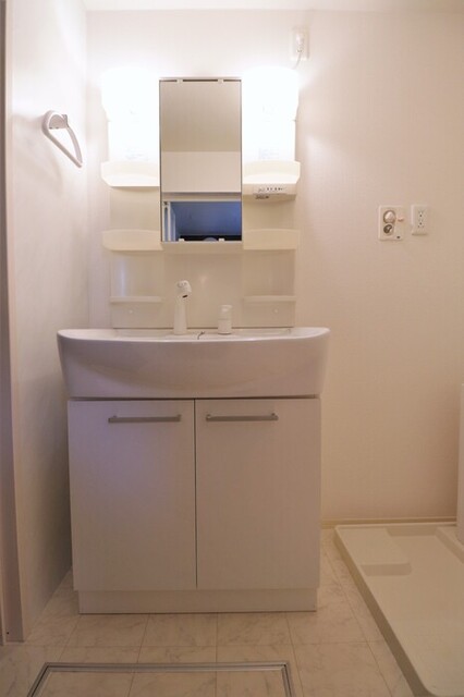 洗面設備　洗髪洗面化粧台