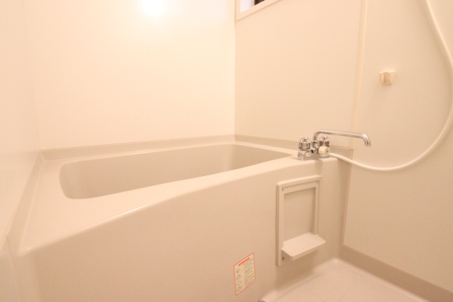 バス・シャワールーム　※別室の参考写真の為、現況優先です。