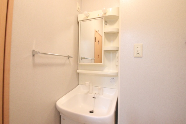 洗面設備　※別室の参考写真の為、現況優先です。