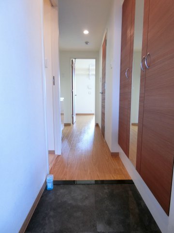 玄関　詳細は、RISUMO江坂本店→06-6155-7137まで♪