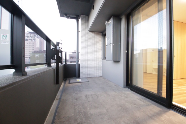 バルコニー　※別号室の参考写真、現況優先※