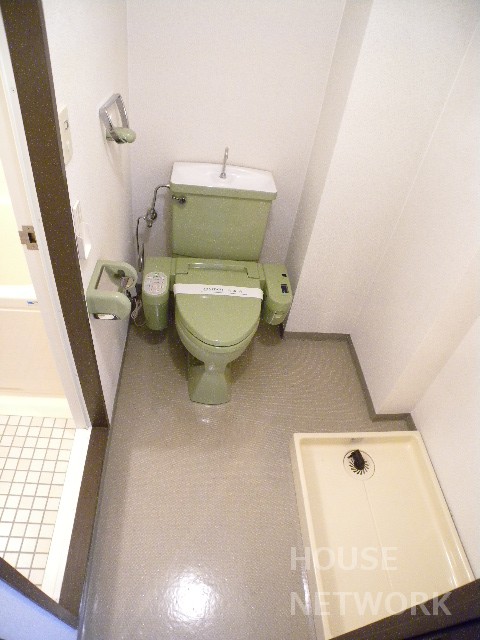 トイレ　烏丸エリアの1DK。キッチンも使い易いです。