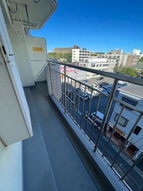 バルコニー　以下別号室参考写真です