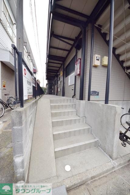 エントランス　エントランス