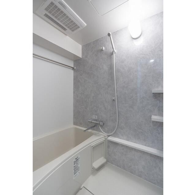 バス・シャワールーム　日々の疲れを癒すお風呂付です