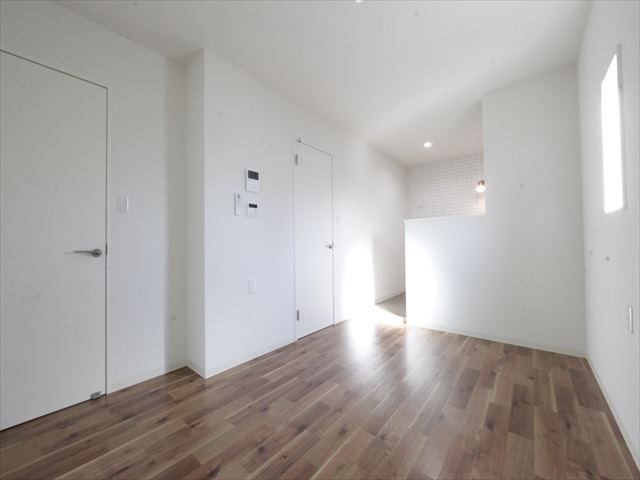 居室・リビング　LDK9.36帖　カウンターキッチン（ガス3口グリル付）