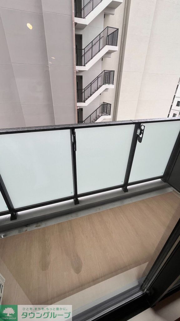 バルコニー　バルコニー