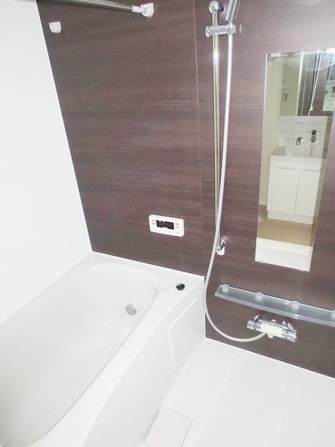 バス・シャワールーム　★追い焚き付きバス★