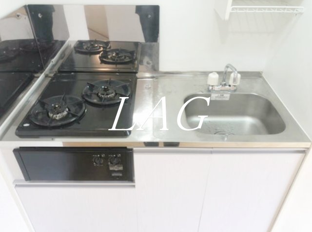 キッチン　キッチンです。