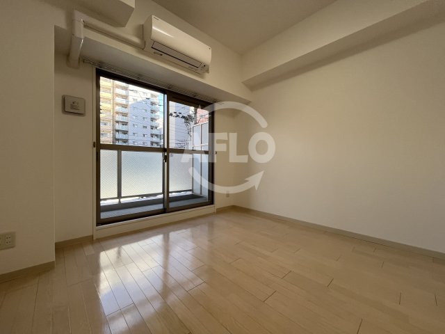 居室・リビング　グレンパーク江坂II　リビング