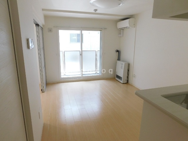 居室・リビング　同号室タイプ写真