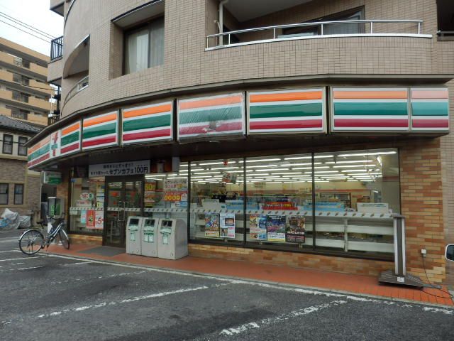コンビニ　セブンイレブン浦和田島店（コンビニ）まで1129m